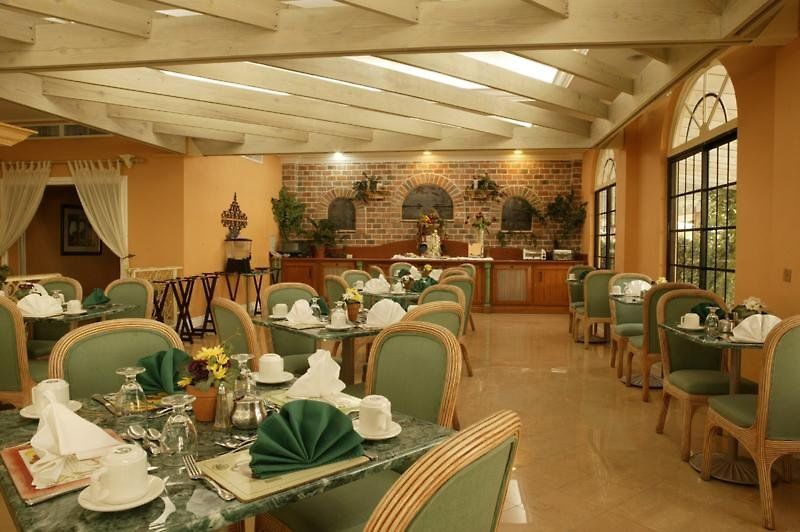 The Knutsford Court Hotel Kingston Restaurace fotografie